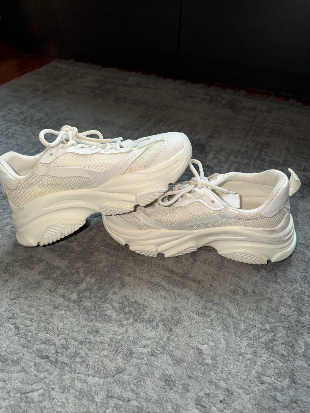 Steve Madden Possession Platform Sneakers - Picture 7 of 8